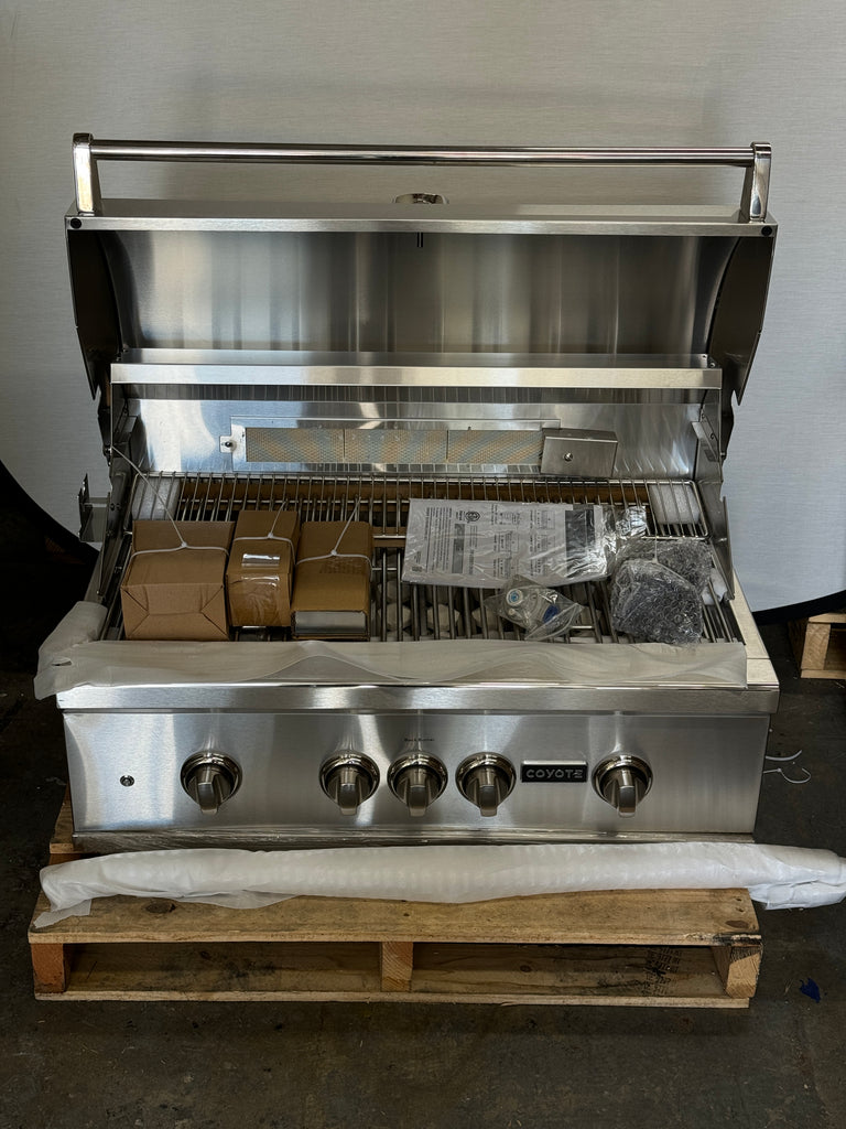 Coyote S-Series C2SL36NG 36 Inch Built-In Grill with 3 Infinity Burners™, RapidSear™ Infrared Burner, 875 sq. in. Cooking Surface, Interior Grill Lighting, LED Illuminated Knobs, Integrated Wind Guard, Rotisserie and Smoker Box