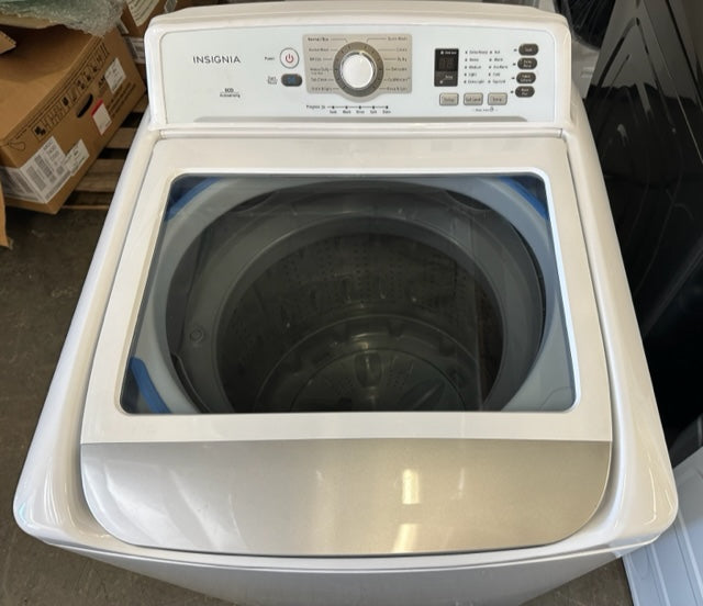 Insignia™ - NS-TWM45W1, 4.5 Cu. Ft. High Efficiency Top Load Washer with ColdMotion Technology - White